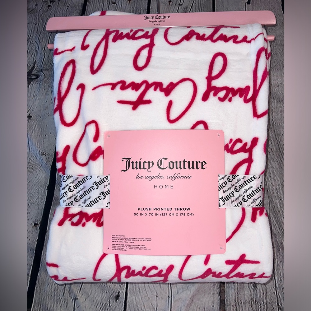 Juicy Couture Plush Throw